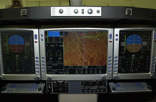 Eclipse PFDs and MFD.JPG